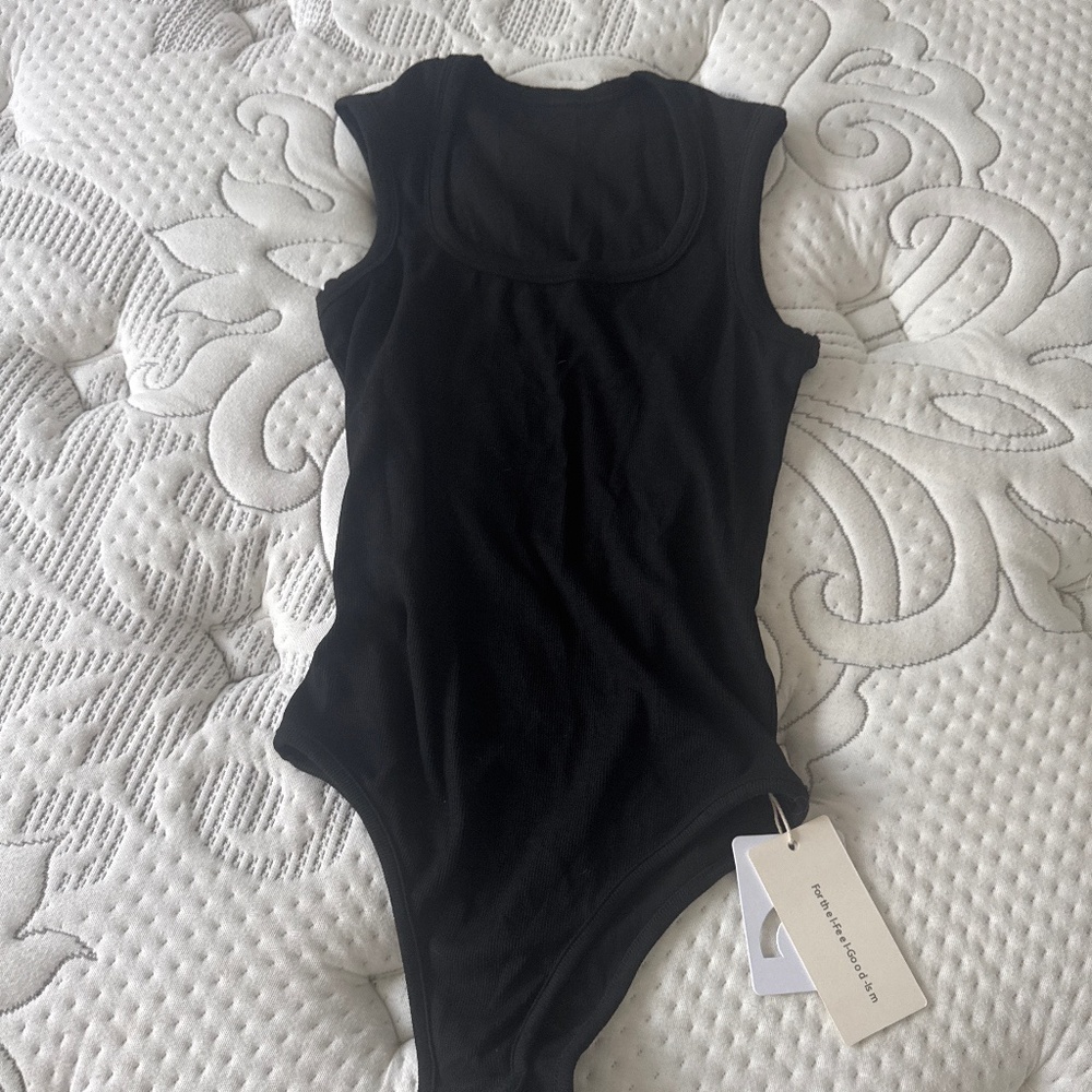 Commence black body suit